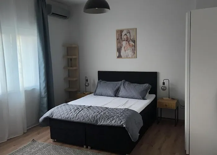 Mimsy House 普罗夫迪夫